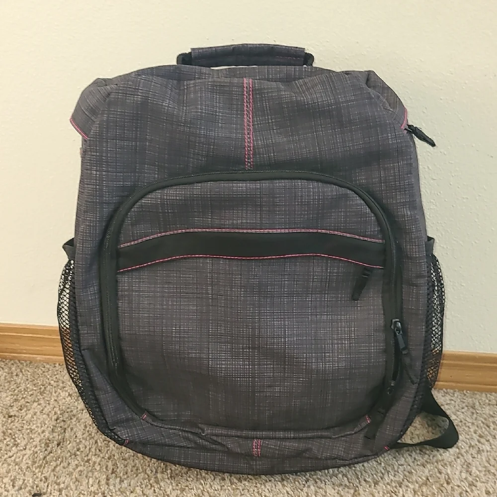 Thirty-One Gray Sling Organizing Backpack with Pink Accents For Camera Etc.